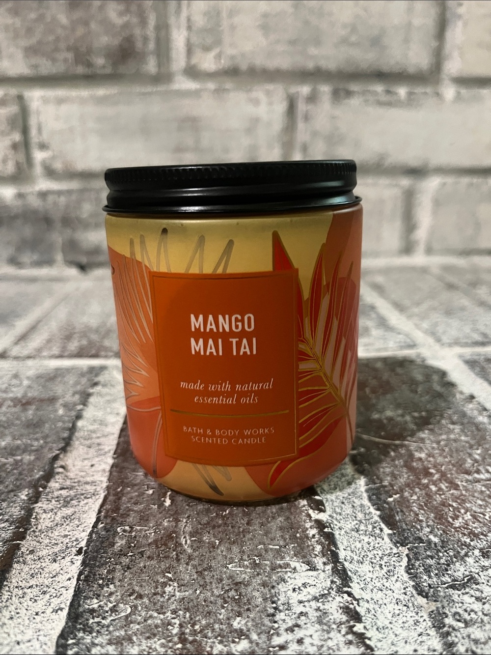 Bath & Body Works Mango Mai Tai Single Wick Candle